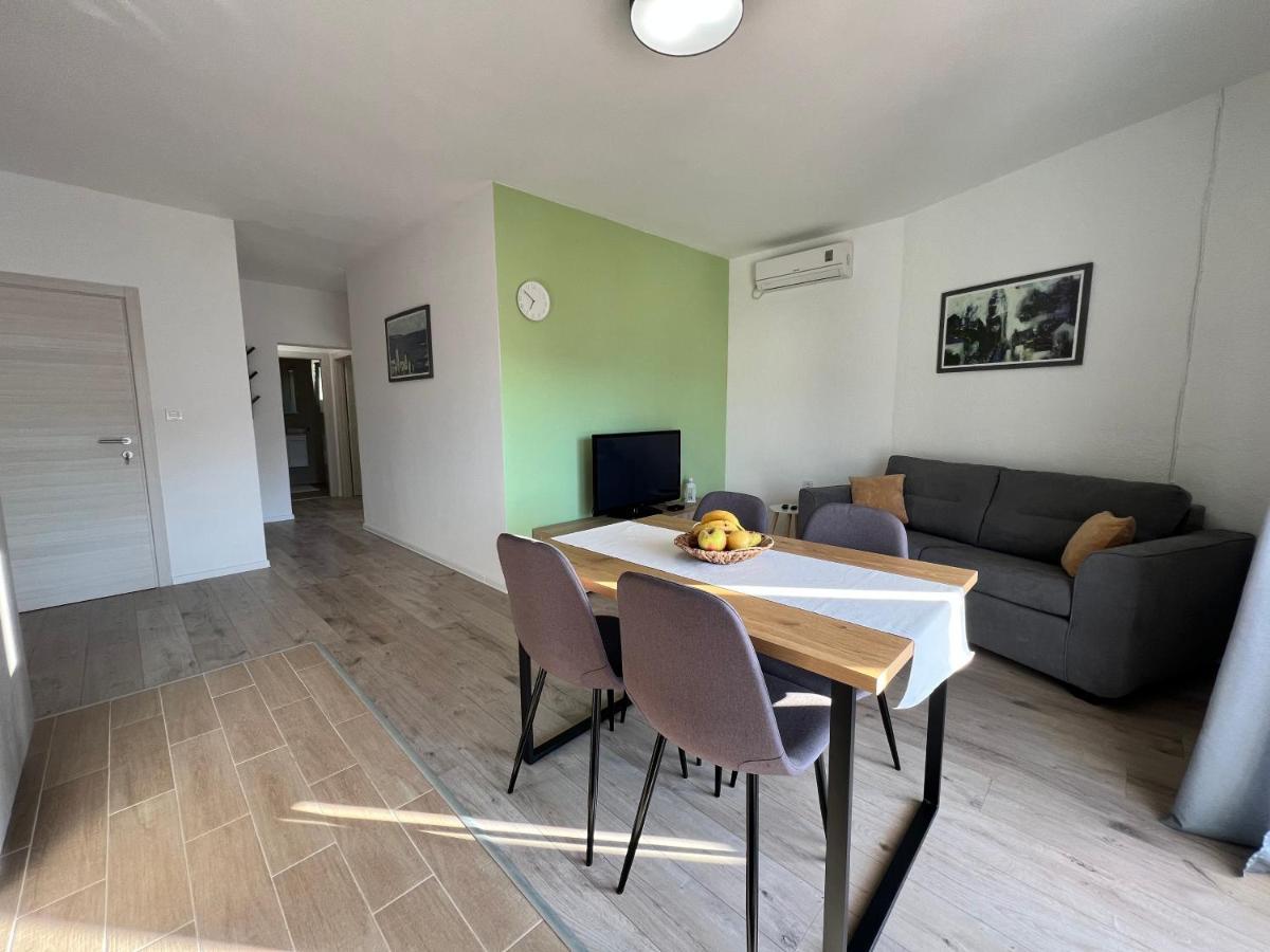 Kaala Apartments سوبيتارسكا دراغا المظهر الخارجي الصورة