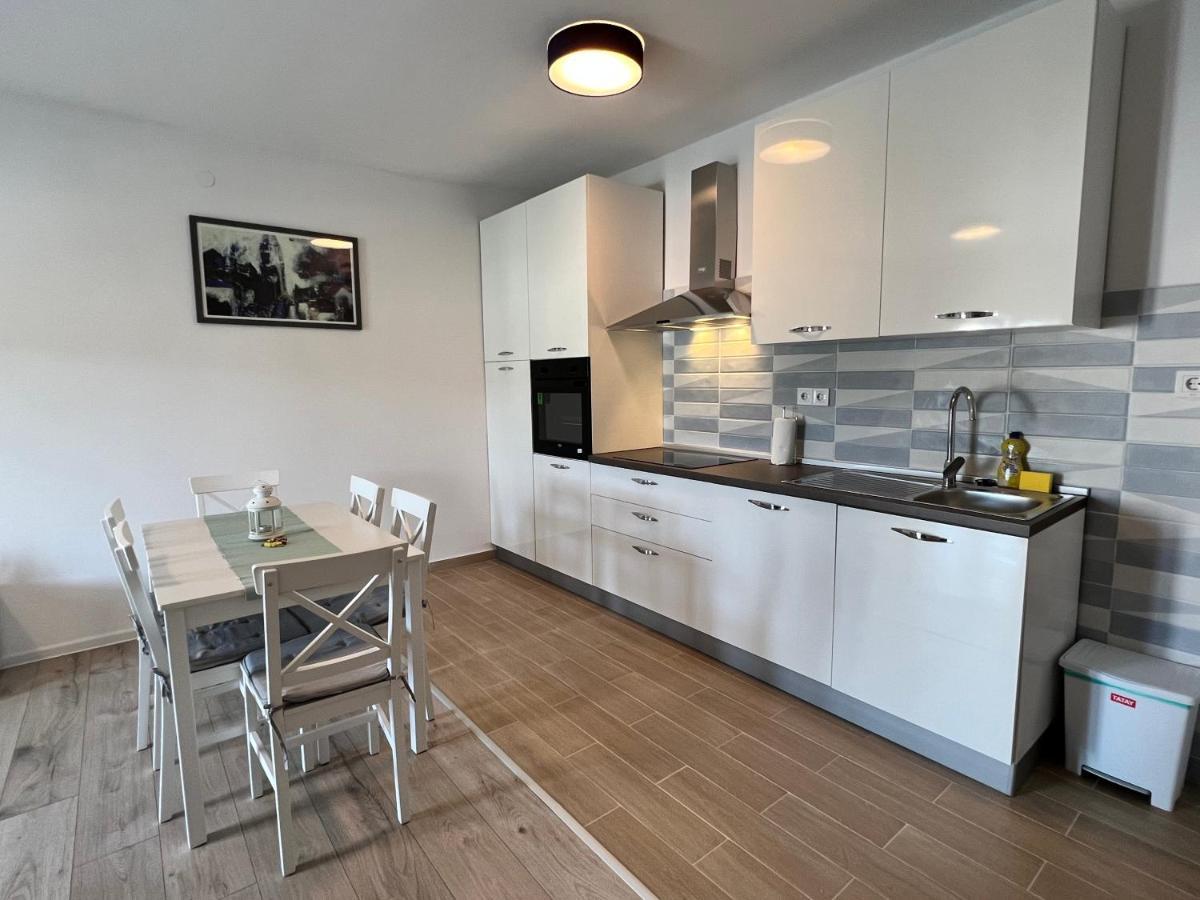 Kaala Apartments سوبيتارسكا دراغا المظهر الخارجي الصورة
