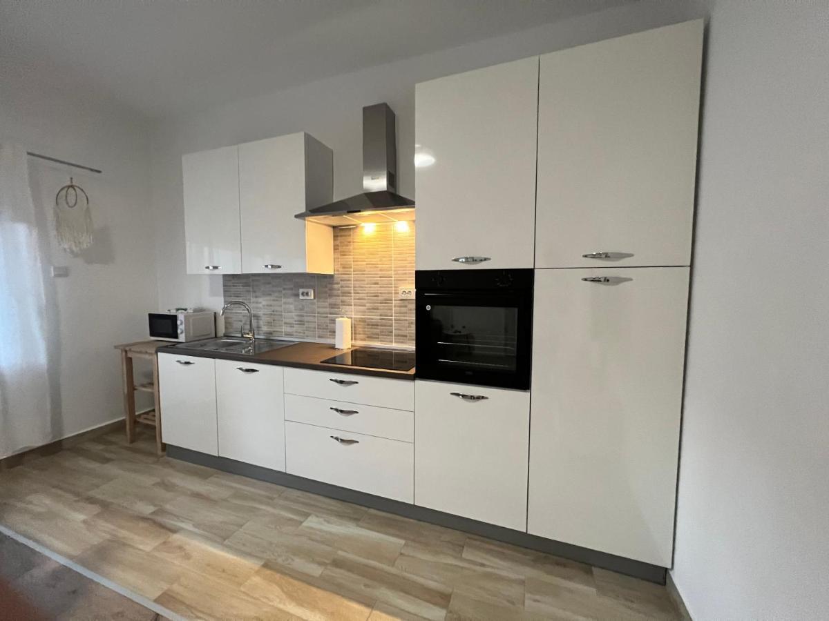 Kaala Apartments سوبيتارسكا دراغا المظهر الخارجي الصورة