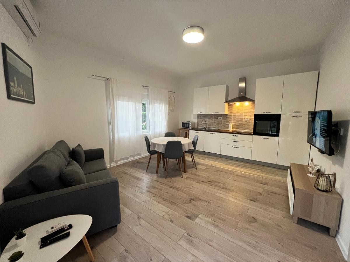 Kaala Apartments سوبيتارسكا دراغا المظهر الخارجي الصورة